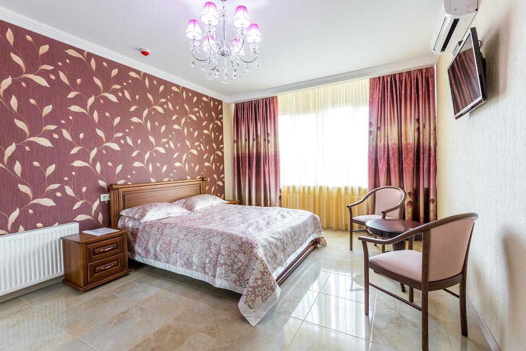 Hotel Premier 카미얀스케 객실 사진